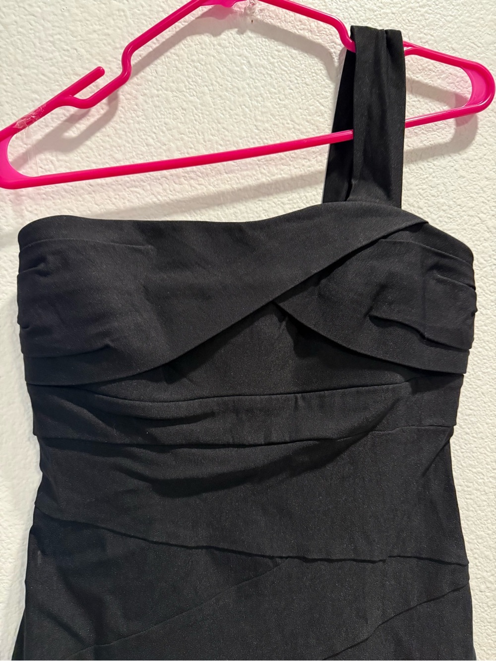 Ruby Rox Black One-Shoulder Ruched Mini Dress - Picture 2 of 4